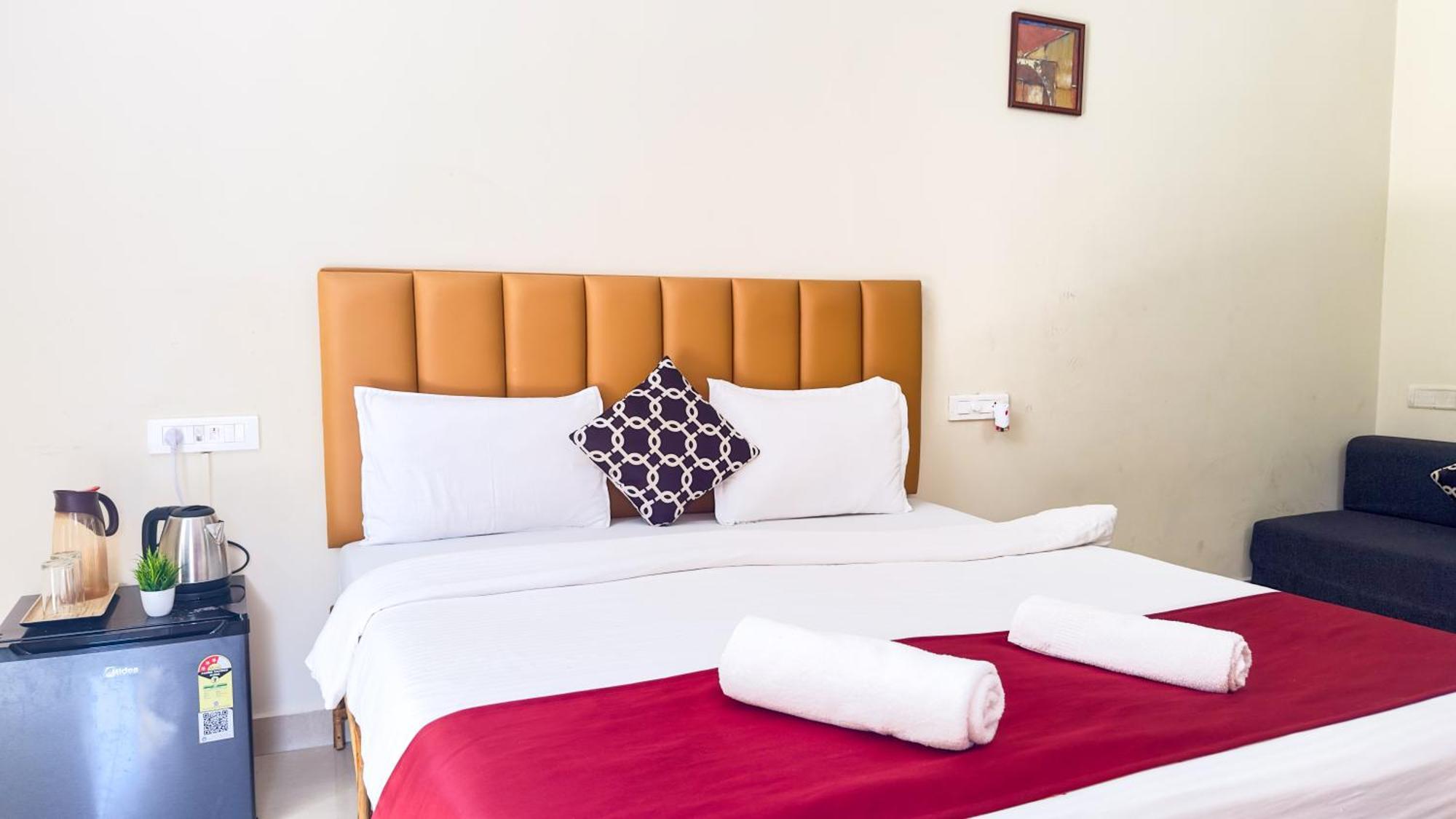 Hotel Leela Inn Candolim Marmagao Extérieur photo