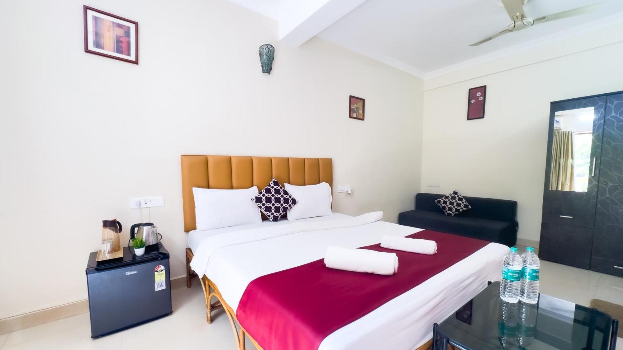 Hotel Leela Inn Candolim Marmagao Extérieur photo