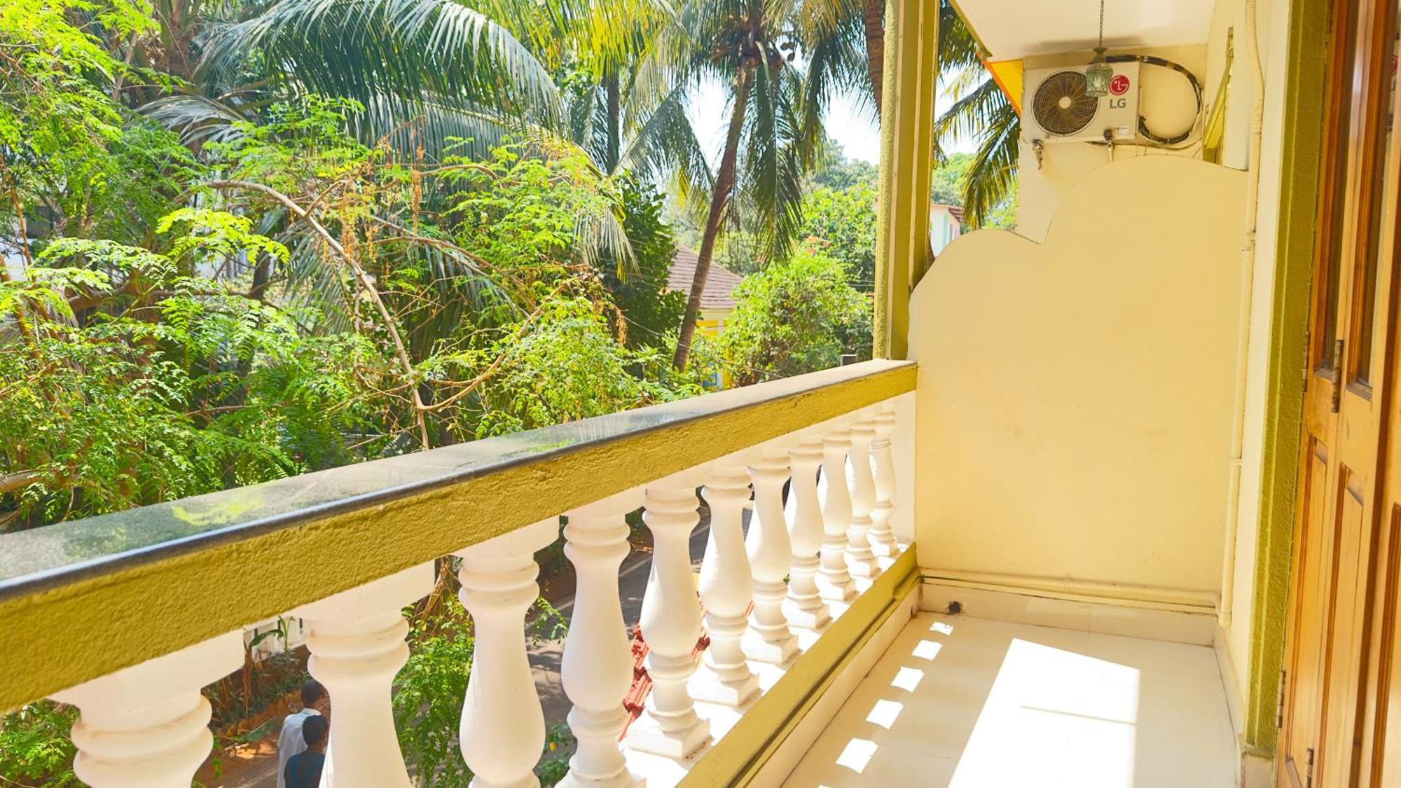 Hotel Leela Inn Candolim Marmagao Extérieur photo