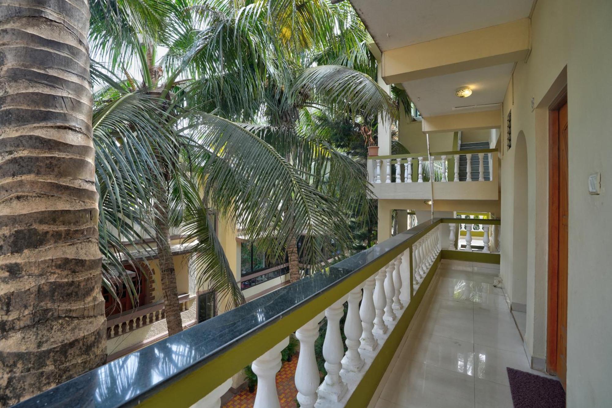 Hotel Leela Inn Candolim Marmagao Extérieur photo
