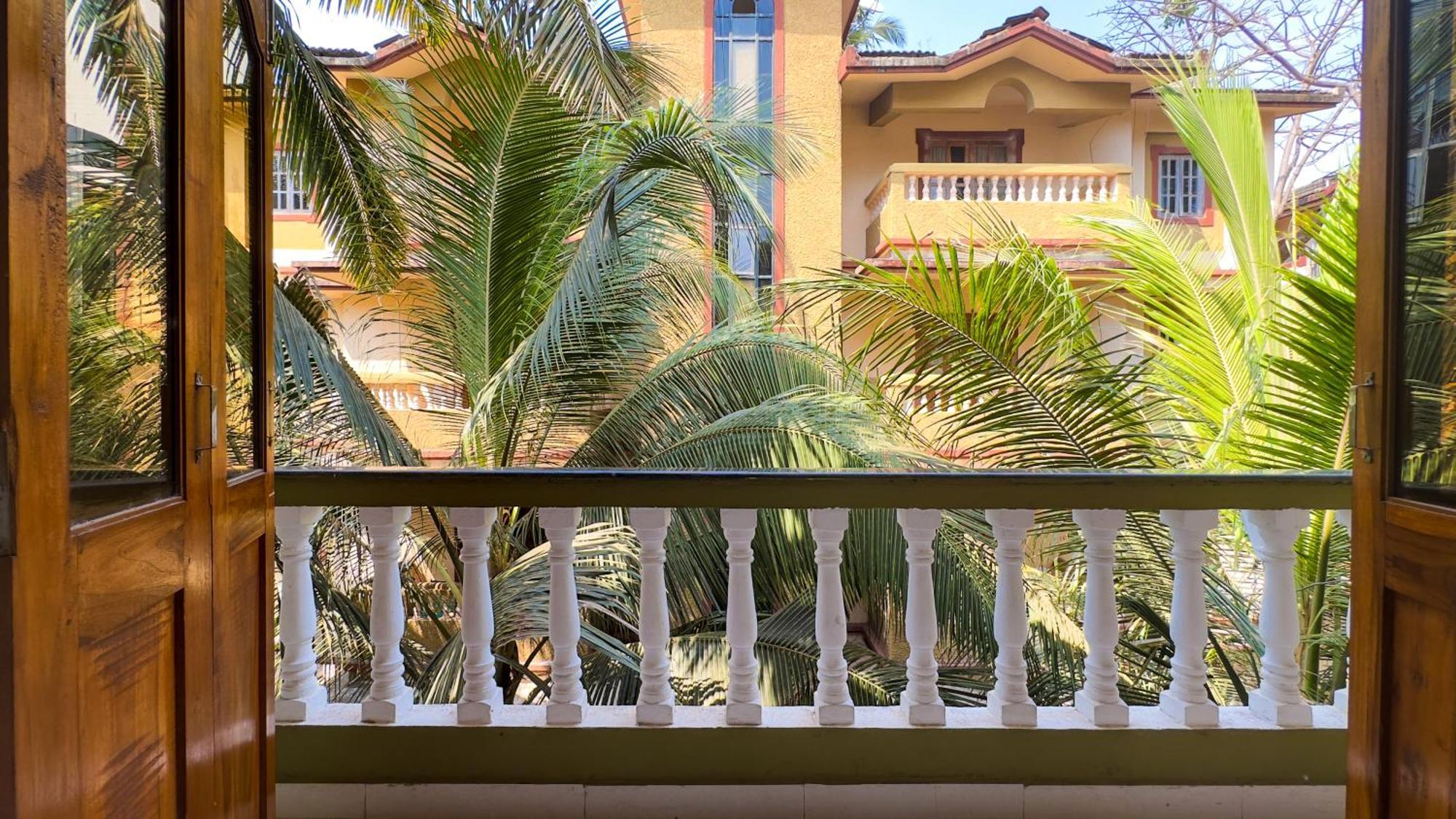 Hotel Leela Inn Candolim Marmagao Extérieur photo