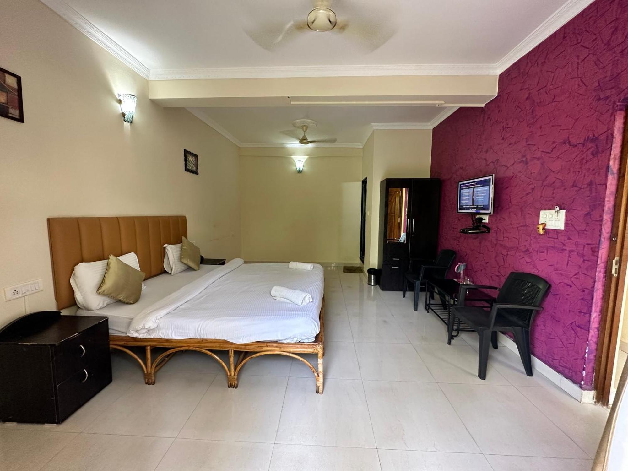 Hotel Leela Inn Candolim Marmagao Extérieur photo