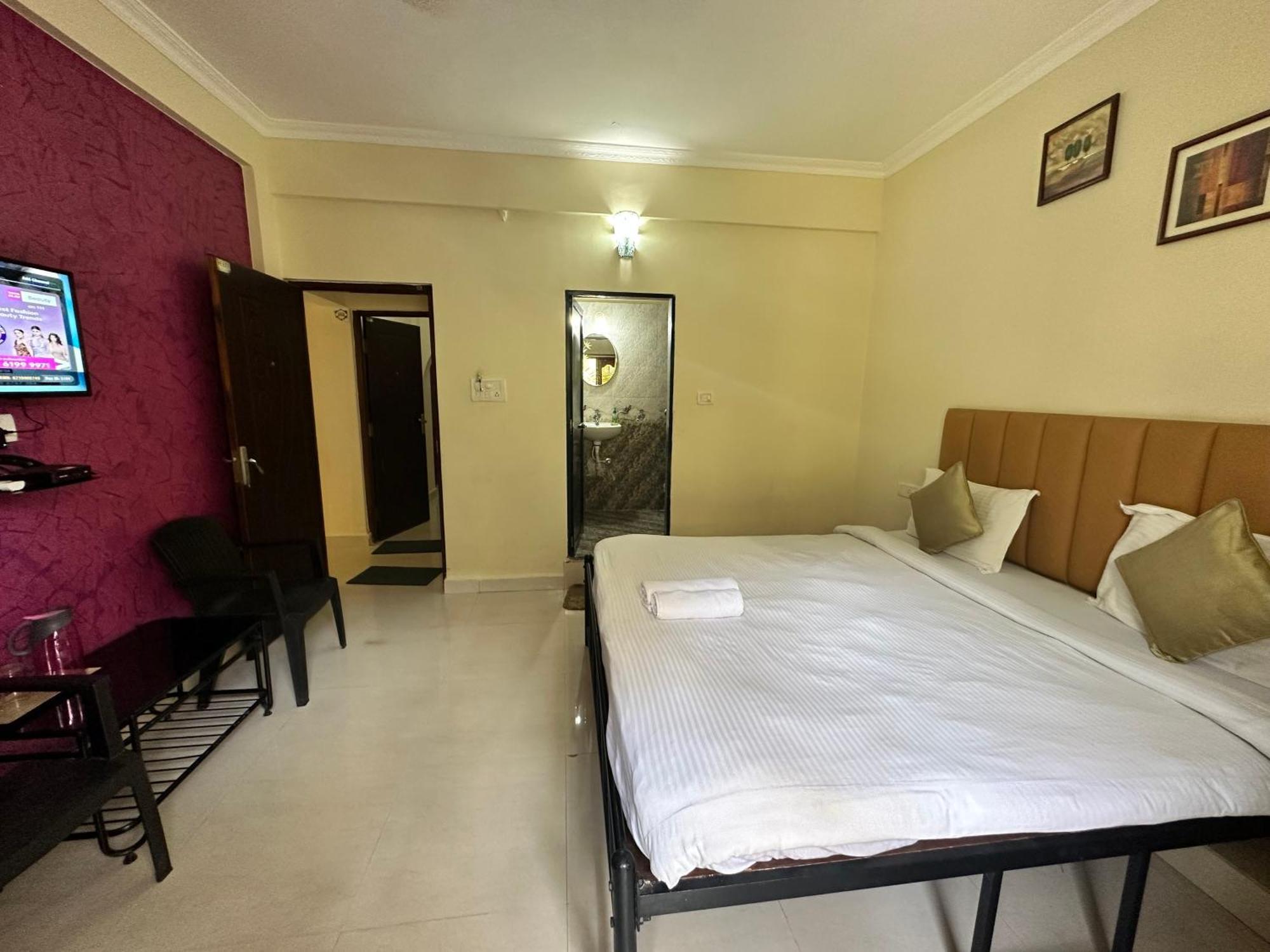 Hotel Leela Inn Candolim Marmagao Extérieur photo