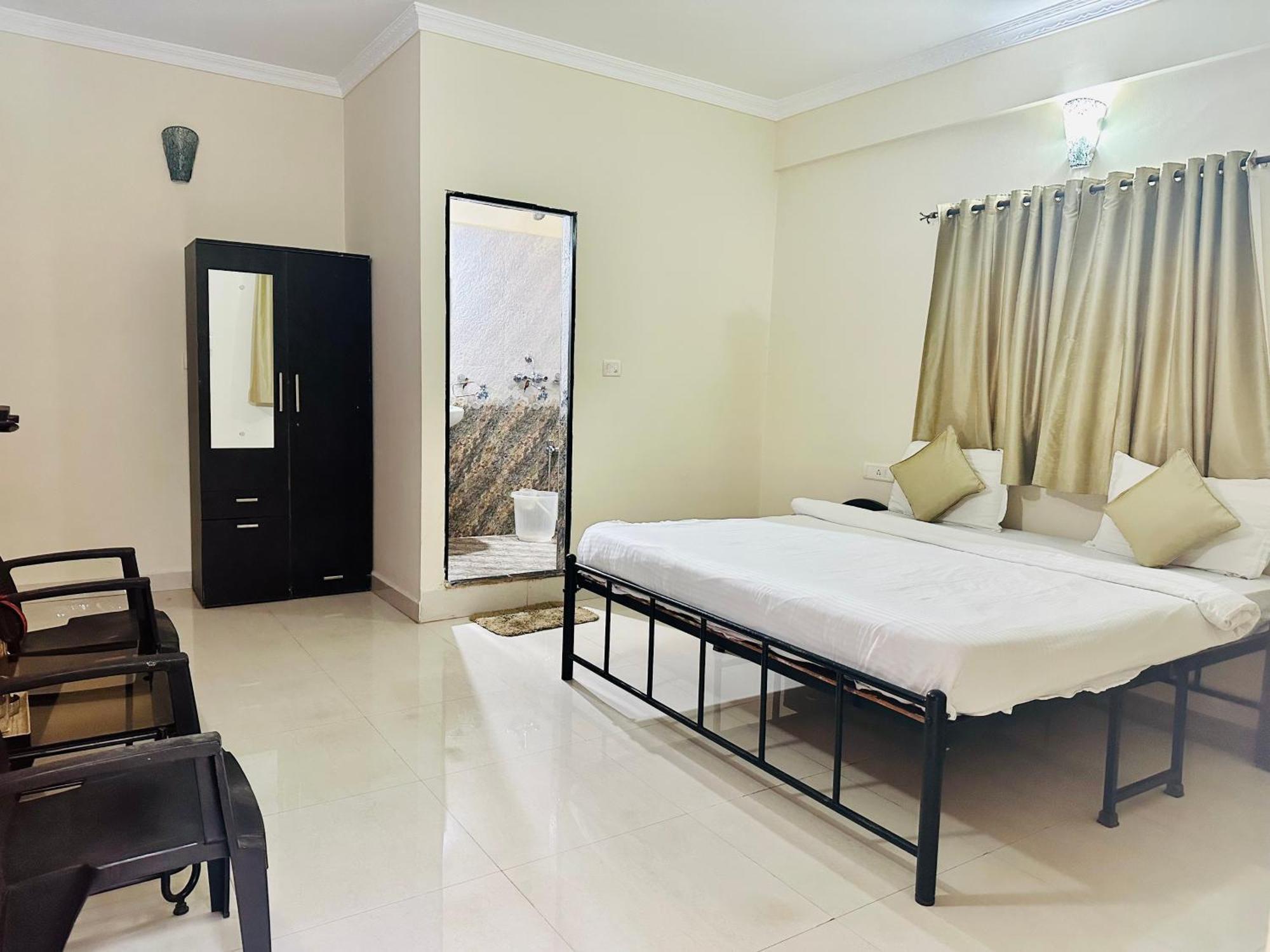 Hotel Leela Inn Candolim Marmagao Extérieur photo